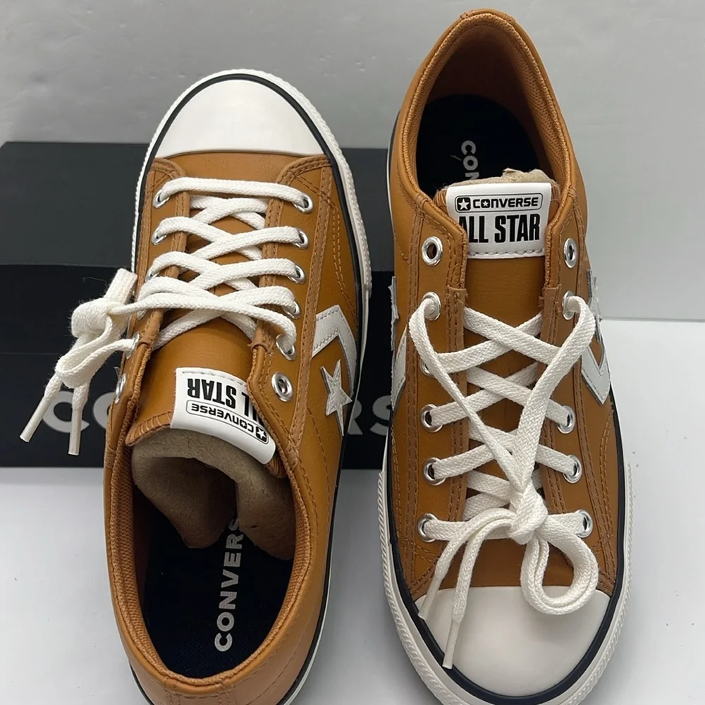 Converse WMNS 'Sneakers A12408C
STAR PLAYER 76 OX
GINGERSNAP/VINTAGE WHITE/BLACK - Picture 12 of 16